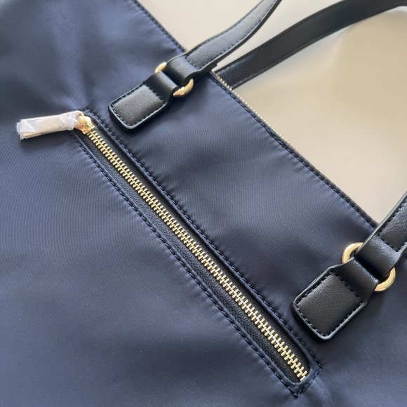 ISABELLE Vegan NylonTote Navy NWT - Picture 5 of 10